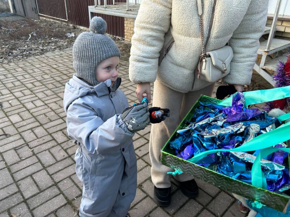 «Щедрый вечер» в посёлке Северном: колядки, предсказания и море добра! «Щедрый вечер» в посёлке Северном: колядки, предсказания и море добра!