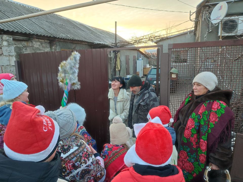 «Щедрый вечер» в посёлке Северном: колядки, предсказания и море добра! «Щедрый вечер» в посёлке Северном: колядки, предсказания и море добра!