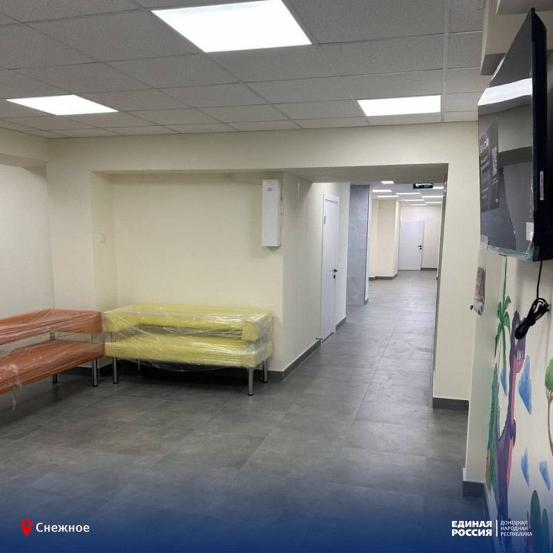 Детское отделение стоматологии в Снежном открылось после комплексной модернизации по современным стандартам Детское отделение стоматологии в Снежном открылось после комплексной модернизации по современным стандартам