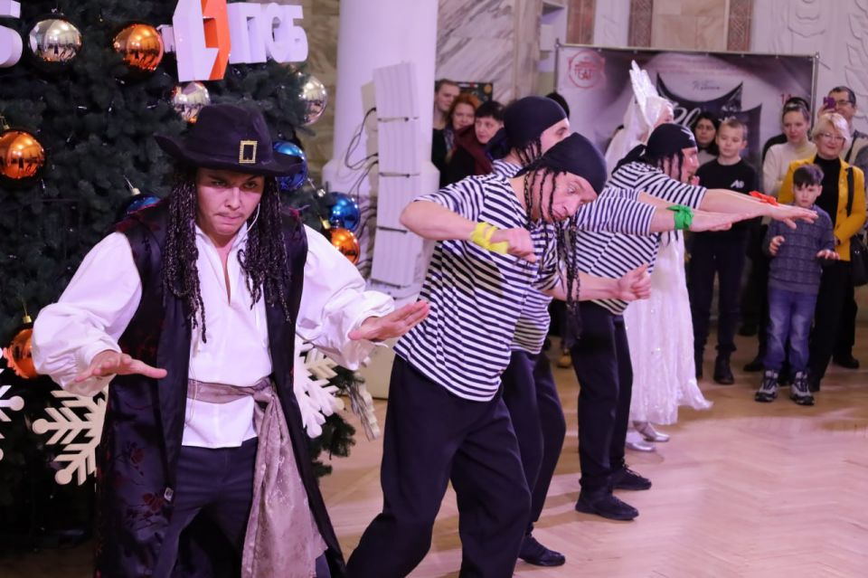 ����� �������: ������� 200 ����� ���� ������� ���������� ����� ����������� �����������, ����������� ������ ���� � ��������� ��������