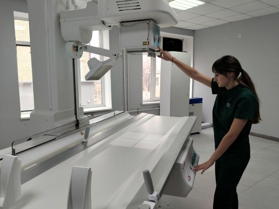 Сергей Ермаков: В Снежном продолжается модернизация городской инфраструктуры, включая медицинскую сферу