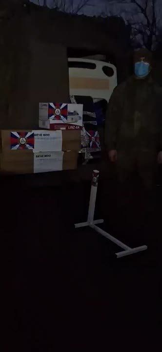 Еще одно медицинское подразделение получило по линии МОО Вече гуманитарную помощь в виде медицинского оборудования, продуктов питания и другого нужного имущества