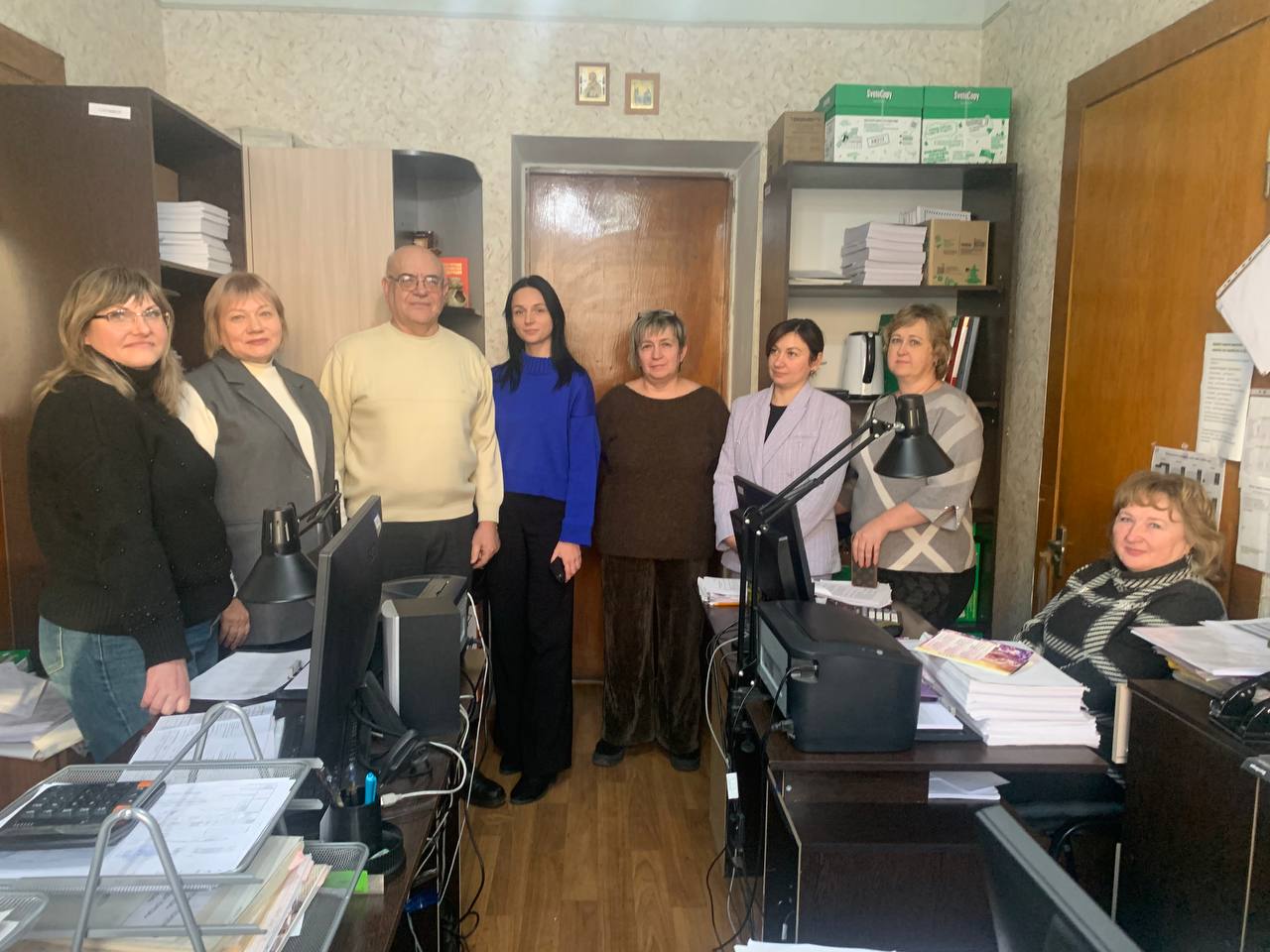 13 января управляющий делами администрации городского округа Торез Наталья Бекетова провела встречу с трудовым коллективом бухгалтерии Отдела культуры администрации городского округа Торез