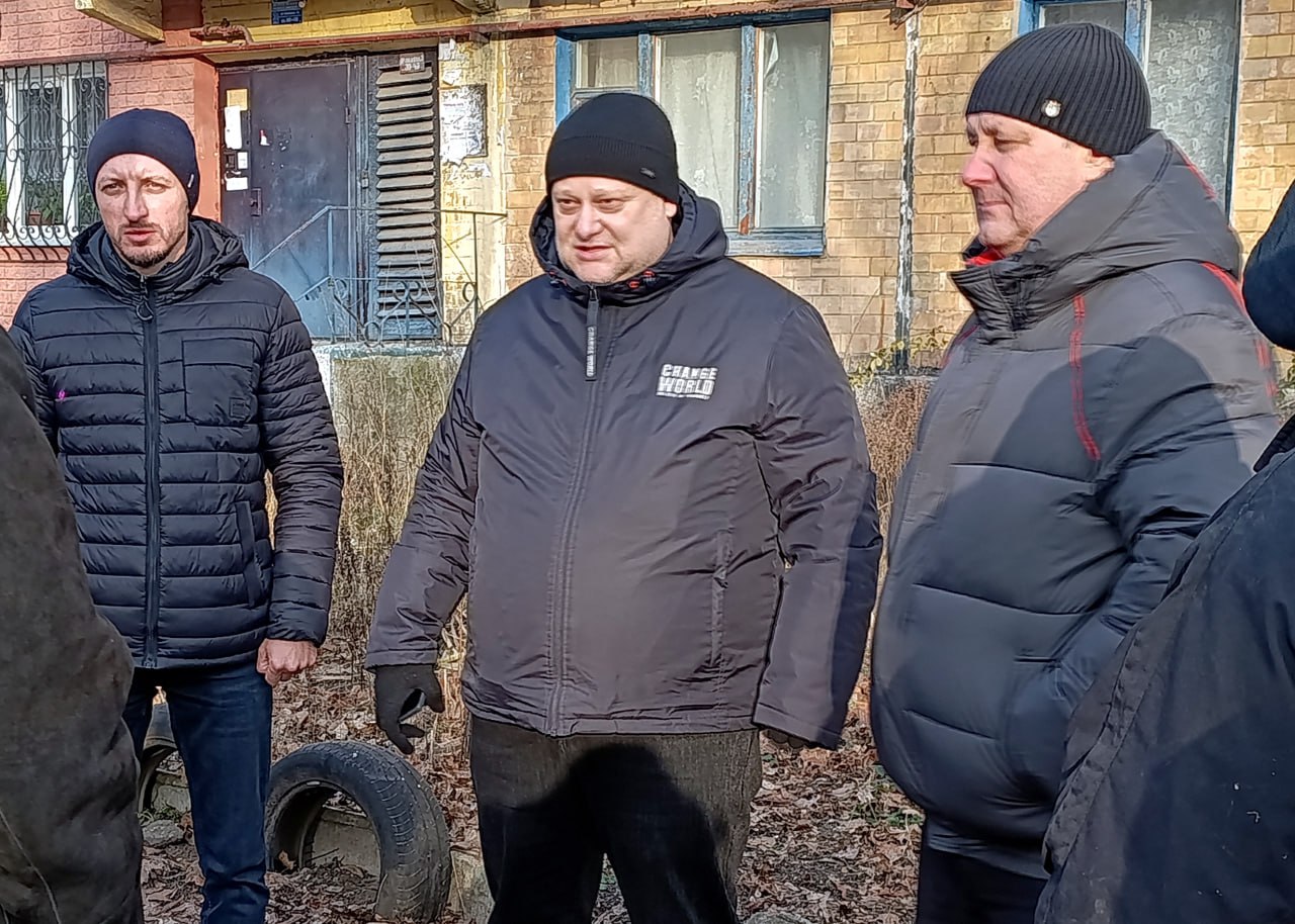 Иван Адамец: В Куйбышевском районе состоялась встреча с жителями дома № 71 по проспекту Панфилова