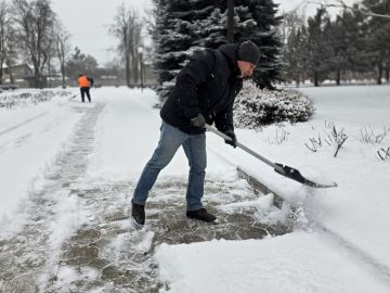 Иван Адамец: Активисты партии «Единая Россия» в ходе традиционного единого санитарного дня присоединились к реализации партийного проекта «Чистая страна»