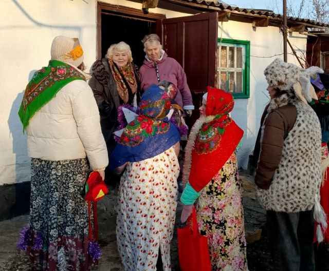 В Старобешевском округе прошло праздничное щедрование на Старый Новый год В Старобешевском округе прошло праздничное щедрование на Старый Новый год