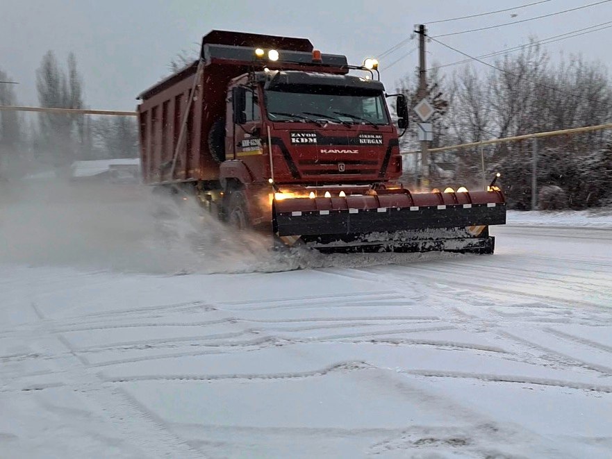 Александр Шатов: Зимнее содержание автодорог Шахтерского округа по состоянию на 11:00 15 января