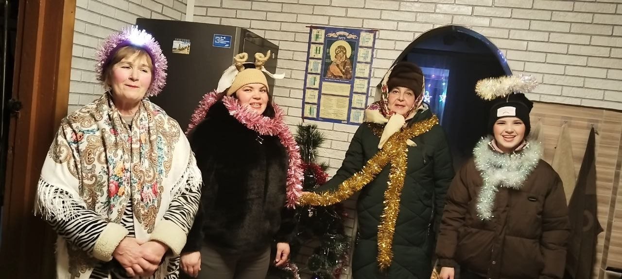В Старобешевском округе прошло праздничное щедрование на Старый Новый год В Старобешевском округе прошло праздничное щедрование на Старый Новый год