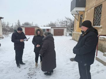 �������, 15 ������, � ������ ������� ��������� ��� ������� �����߻, ���������� ������� � �������� ����� ����-������� �. �������