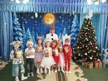 14 ������ � ����� �������� ��� � 186 �.�. ��������� ��� ��������� �������� ��������� � �������