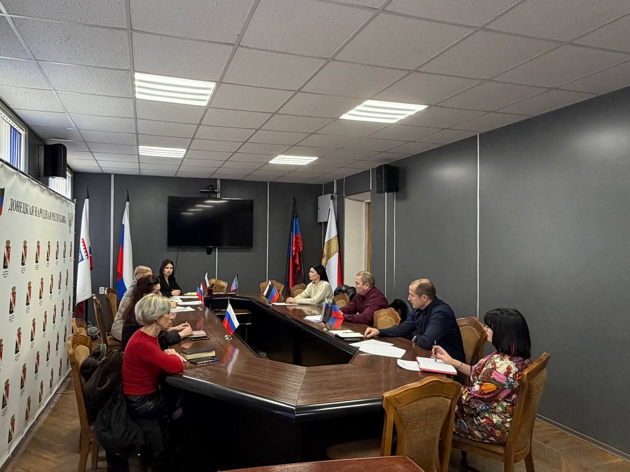 Игорь Мартынов: В администрации городского округа Енакиево прошло заседание межведомственной комиссии по содействию в решении вопросов ветеранов боевых действий и членов их семей Игорь Мартынов: В администрации городского округа Енакиево прошло заседание межведомственной комиссии по содействию в решении вопросов ветеранов боевых действий и членов их семей