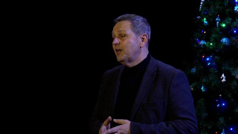 Михаил Желтяков: 17 января, в День артиста, в Гостиной на Садовом Донецкого музыкально-драматического театра им. М.М. Бровуна собрали легенд театрального искусства Донецкой Народной Республики – ветеранов Донбасс Оперы... Михаил Желтяков: 17 января, в День артиста, в Гостиной на Садовом Донецкого музыкально-драматического театра им. М.М. Бровуна собрали легенд театрального искусства Донецкой Народной Республики – ветеранов Донбасс Оперы...