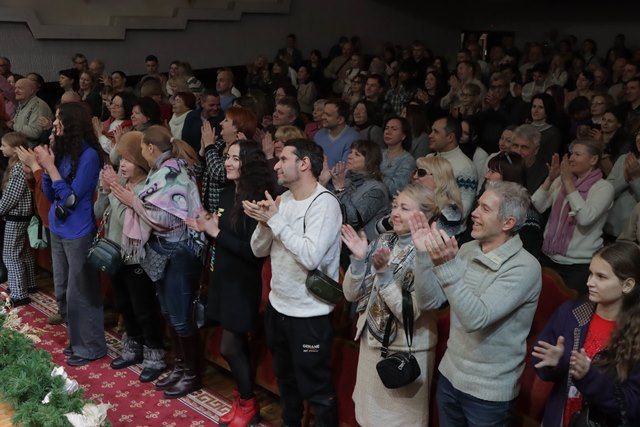 «Звезды XXI века» на донецком музыкальном небосклоне «Звезды XXI века» на донецком музыкальном небосклоне