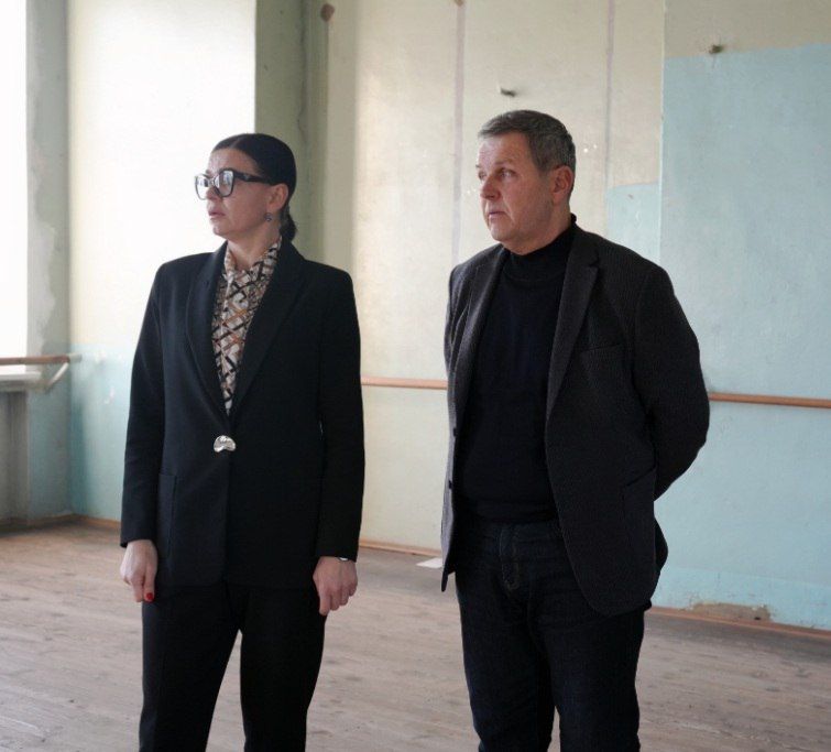 Михаил Желтяков: С рабочим визитом посетил Донецкий колледж культуры и искусств Михаил Желтяков: С рабочим визитом посетил Донецкий колледж культуры и искусств