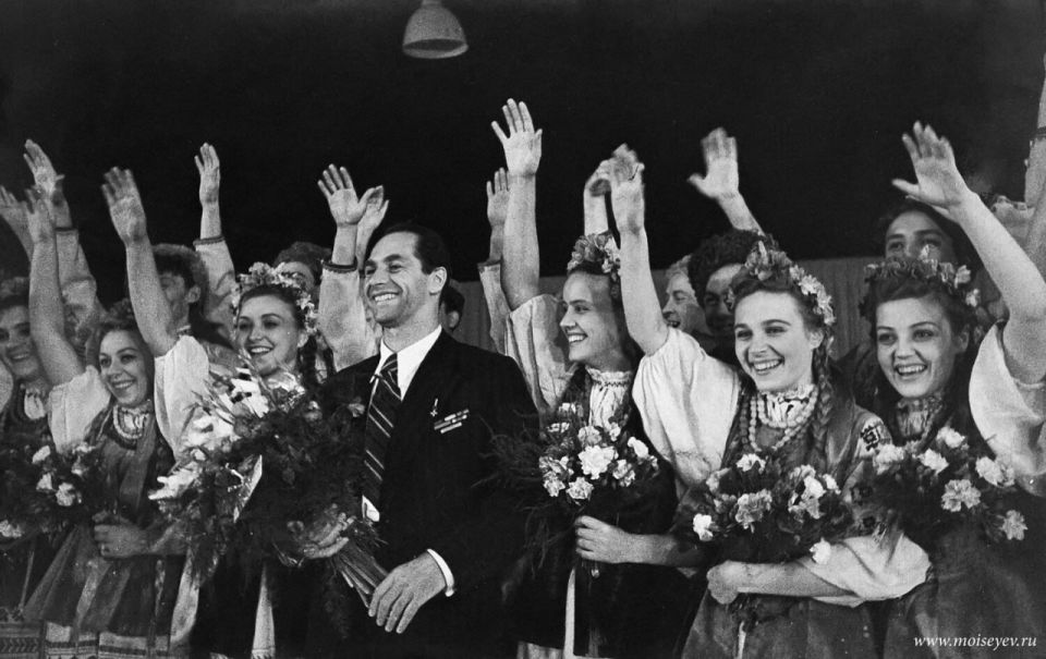 �������������� ��������� ����� ��������: � 120-����� ��������� ��������� �����