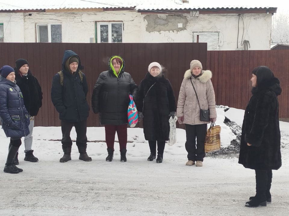 22 января Римма Ермакова, член Общественного совета провела встречу с населением по ул. Чекистов, д.15