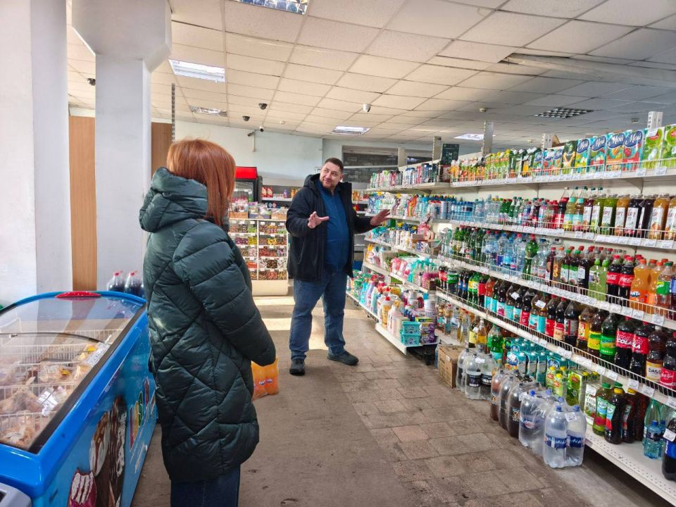 Комитет Народного контроля Мангушского муниципального округа совместно с Сектором торговли Администрации Мангушского муниципального округа провели плановый рейд в с. Юрьевка, ул. Набережная, 47 магазин «Жемчужина», с целью... Комитет Народного контроля Мангушского муниципального округа совместно с Сектором торговли Администрации Мангушского муниципального округа провели плановый рейд в с. Юрьевка, ул. Набережная, 47 магазин «Жемчужина», с целью...