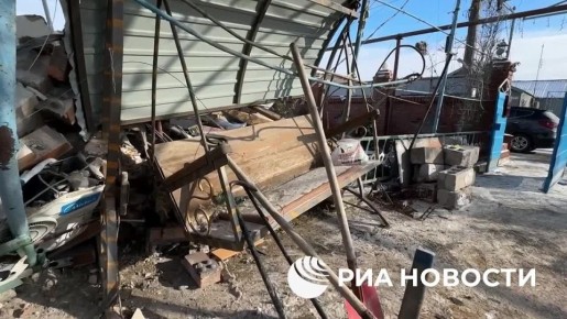 Женщина и ребенок погибли под Мариуполем из-за удара беспилотника ВСУ, пострадал маленький мальчик, сообщил Пушилин