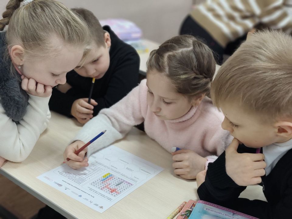 Олег Трофимов: Разговоры о важном: «Есть ли у знания границы? Ко Дню науки» Олег Трофимов: Разговоры о важном: «Есть ли у знания границы? Ко Дню науки»