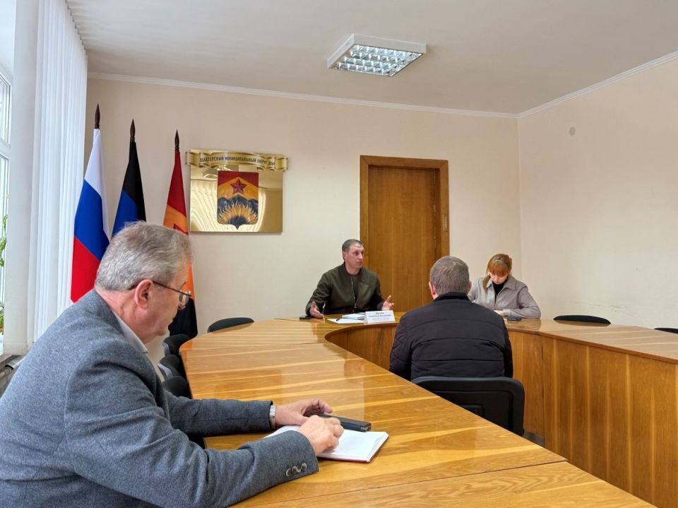 Глава Шахтерского округа ответил на вопросы жителей Глава Шахтерского округа ответил на вопросы жителей