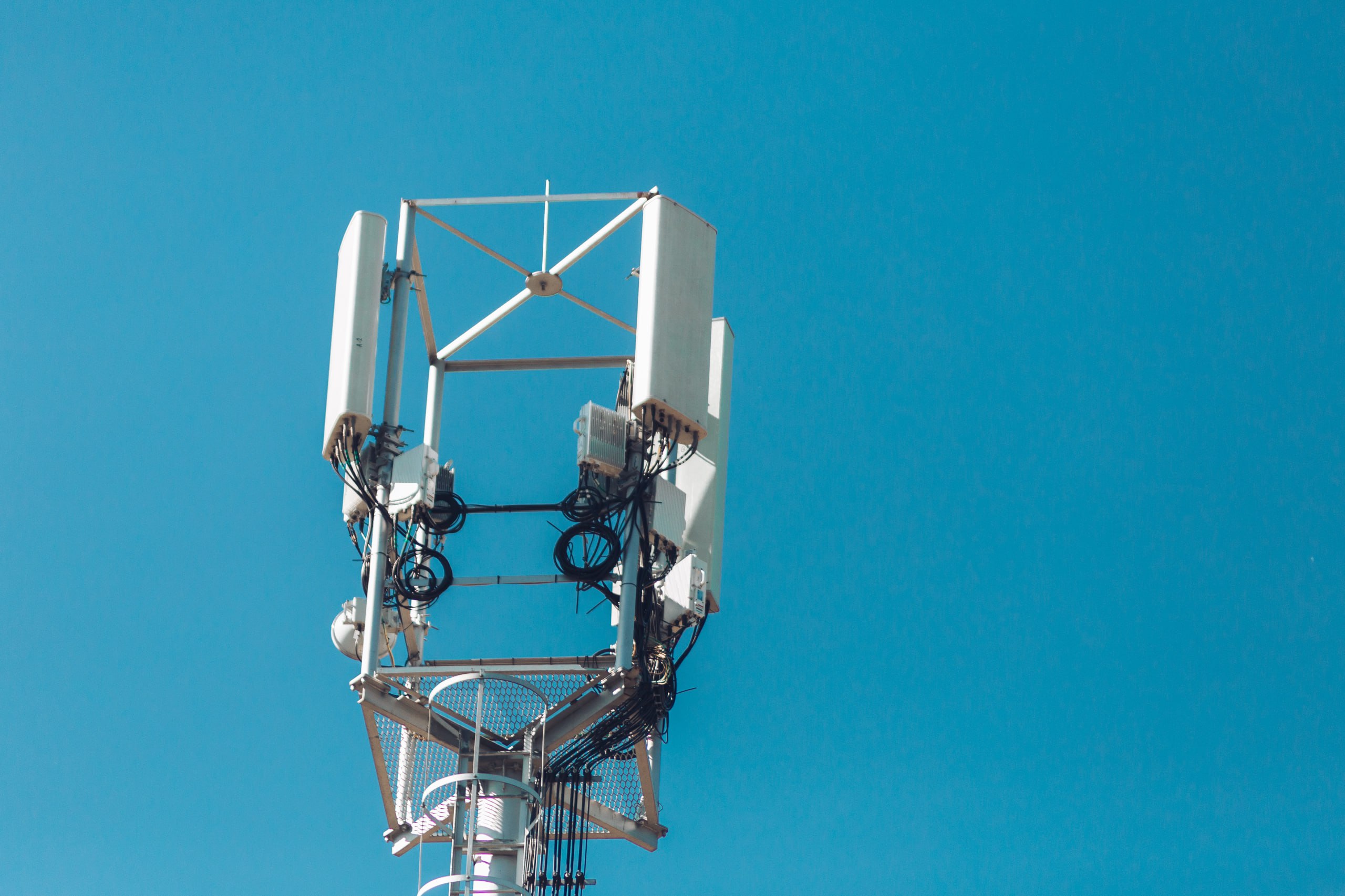 Феникс разъяснил, что произошло с его сервисами