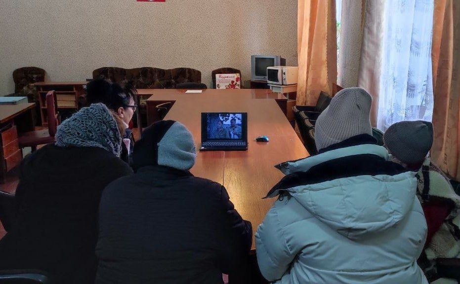 2 февраля, в Государственном бюджетном учреждении социального обслуживания «Центр социального обслуживания Кировского района города Макеевки», состоялся кинопоказ легендарного советского фильма Сергея Бондарчука «Они... 2 февраля, в Государственном бюджетном учреждении социального обслуживания «Центр социального обслуживания Кировского района города Макеевки», состоялся кинопоказ легендарного советского фильма Сергея Бондарчука «Они...