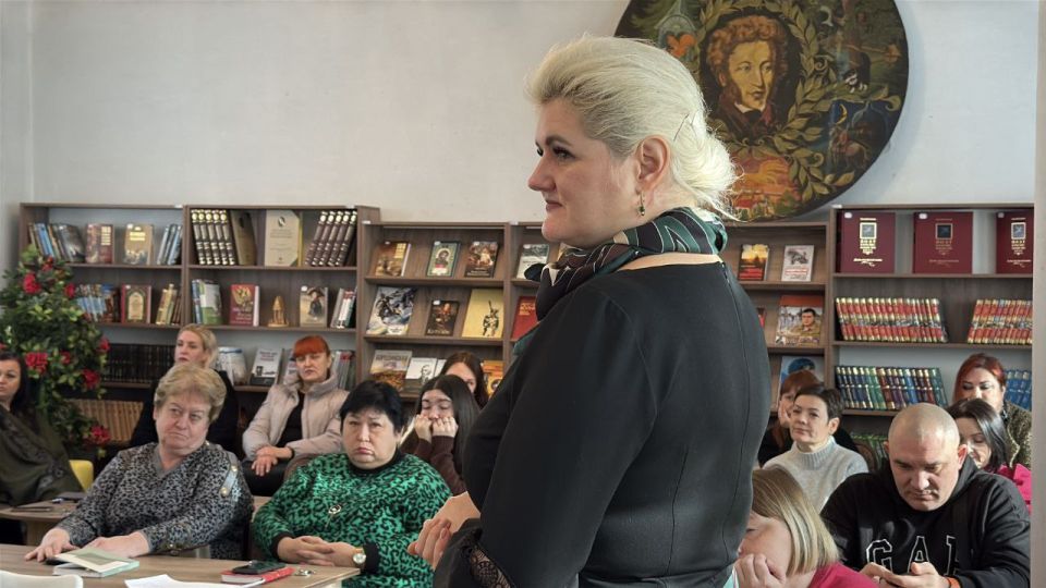 В Зугрэсе прошла деловая игра о социальном предпринимательстве! В Зугрэсе прошла деловая игра о социальном предпринимательстве!