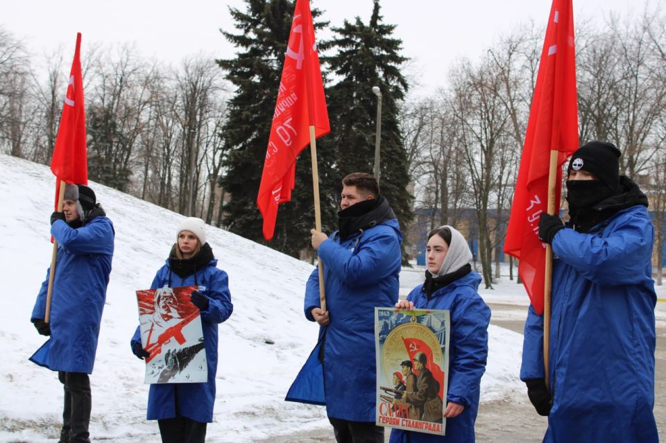 Иван Приходько: В Горловке почтили память героев Сталинградской битвы Иван Приходько: В Горловке почтили память героев Сталинградской битвы