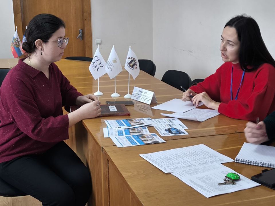 «Правовой компас» стартует в Шахтёрске: первый день работы! «Правовой компас» стартует в Шахтёрске: первый день работы!