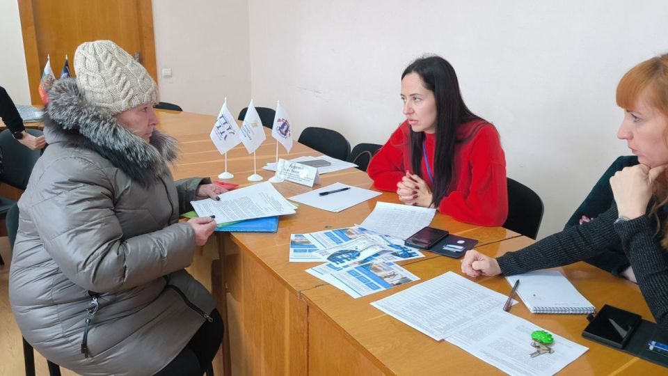 «Правовой компас» стартует в Шахтёрске: первый день работы! «Правовой компас» стартует в Шахтёрске: первый день работы!