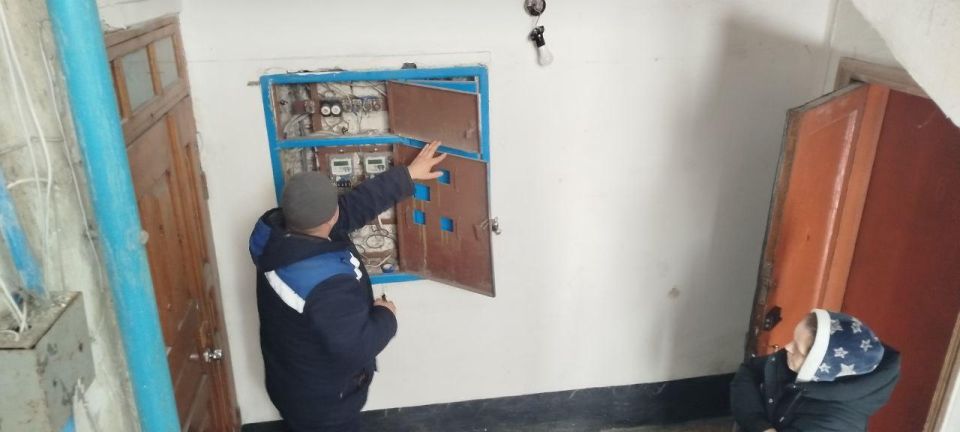 За неделю рабочая бригада Хабаровского края устранила 5 аварийных участков в Дебальцево За неделю рабочая бригада Хабаровского края устранила 5 аварийных участков в Дебальцево