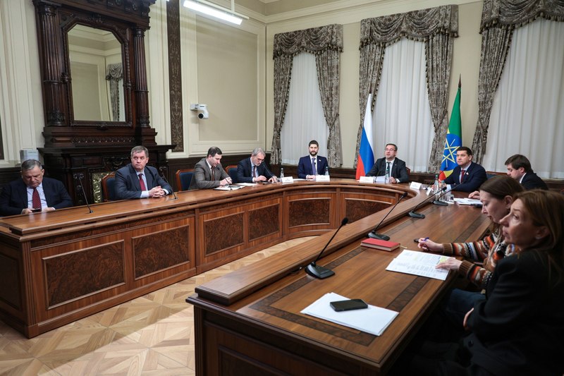 Александр Волошин: #работа_в_СФ. Сегодня в Совете Федерации принял участие в совместном заседании групп по сотрудничеству с верхней палатой парламента Федеративной Демократической Республики Эфиопия Александр Волошин: #работа_в_СФ. Сегодня в Совете Федерации принял участие в совместном заседании групп по сотрудничеству с верхней палатой парламента Федеративной Демократической Республики Эфиопия