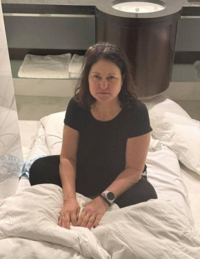 Марина Ахмедова: Посол ЕС на Украине выкладывает грустные фото, как она спит в ванной в Киеве