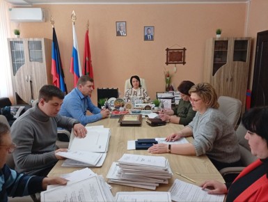 Сегодня, февраля, состоялось заседание комиссии по установлению причиненного ущерба жилым помещениям в результате боевых действий на территории Волновахского муниципального округа