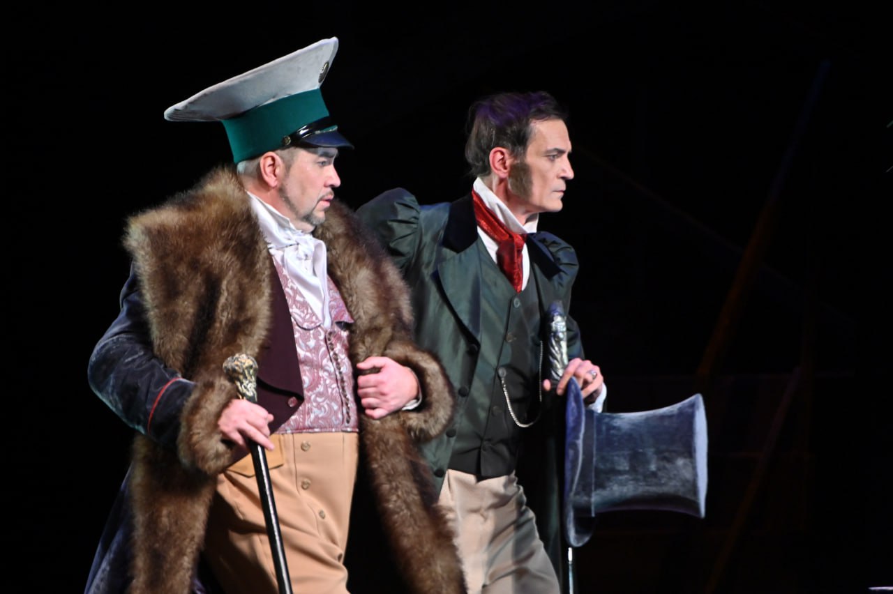 «А ведь хлопотное это дело – женитьба!» «А ведь хлопотное это дело – женитьба!»