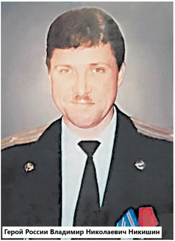 Продолжаем знакомить с биографиями участников Специальной военной операции в рамках историко-патриотический проект «По ZOVу Сердца.» Продолжаем знакомить с биографиями участников Специальной военной операции в рамках историко-патриотический проект «По ZOVу Сердца.»