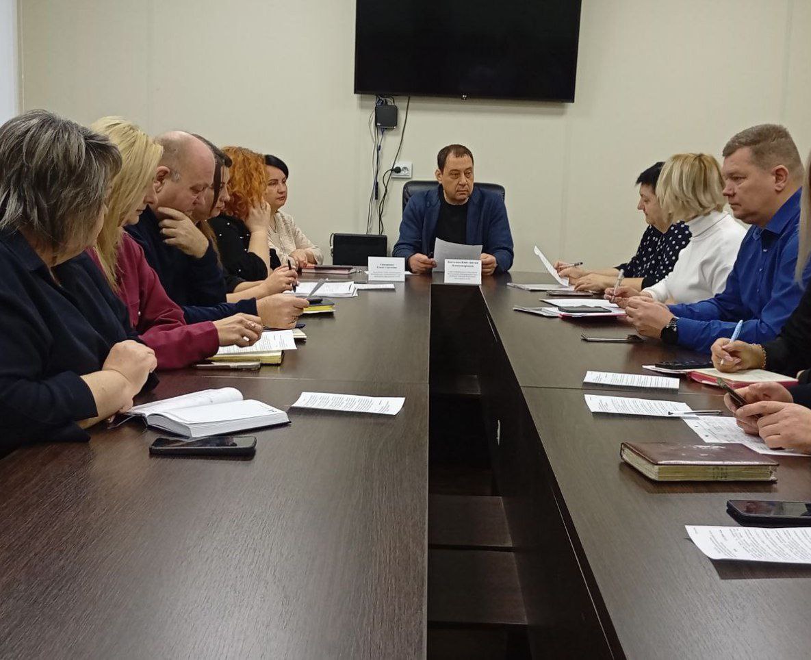 Константин Зинченко: Провел заседание штаба по вопросам здравоохранения Константин Зинченко: Провел заседание штаба по вопросам здравоохранения