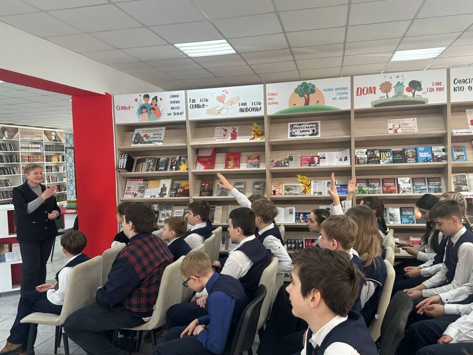 Урок мужества «В огне и дыму Сталинграда» Урок мужества «В огне и дыму Сталинграда»