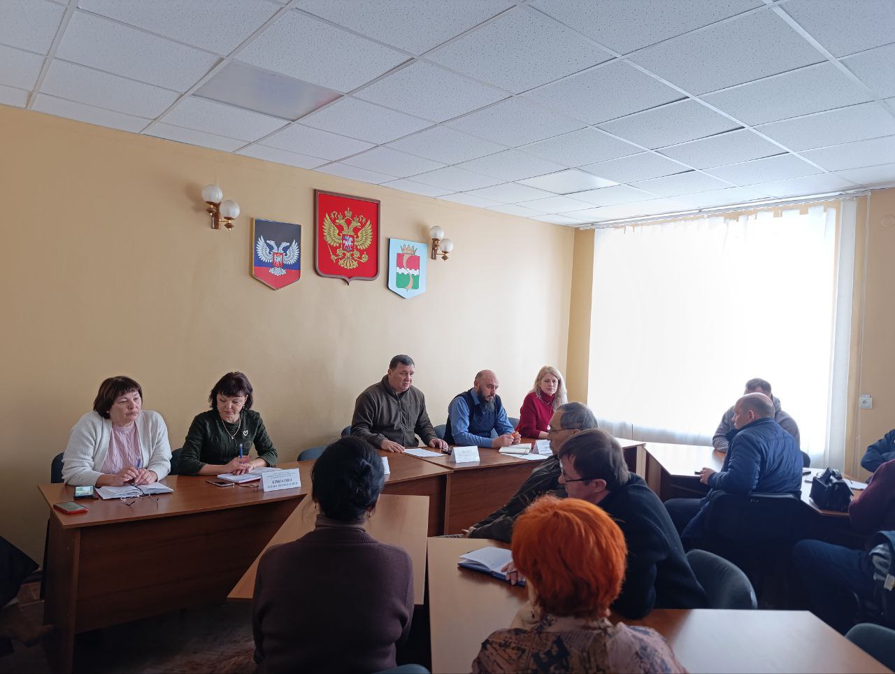 В ходе рабочего совещания с депутатами Амвросиевского муниципального совета, секретарями первичных отделений, звеньевых, партийного актива Амвросиевского местного отделения Всероссийской политической партии «Единая Россия»...