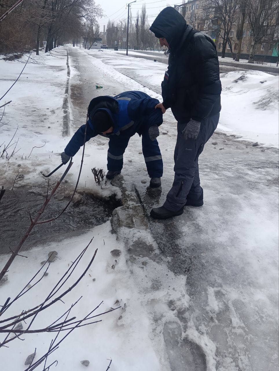 Муниципальные предприятия продолжают работы по зимнему содержанию Муниципальные предприятия продолжают работы по зимнему содержанию