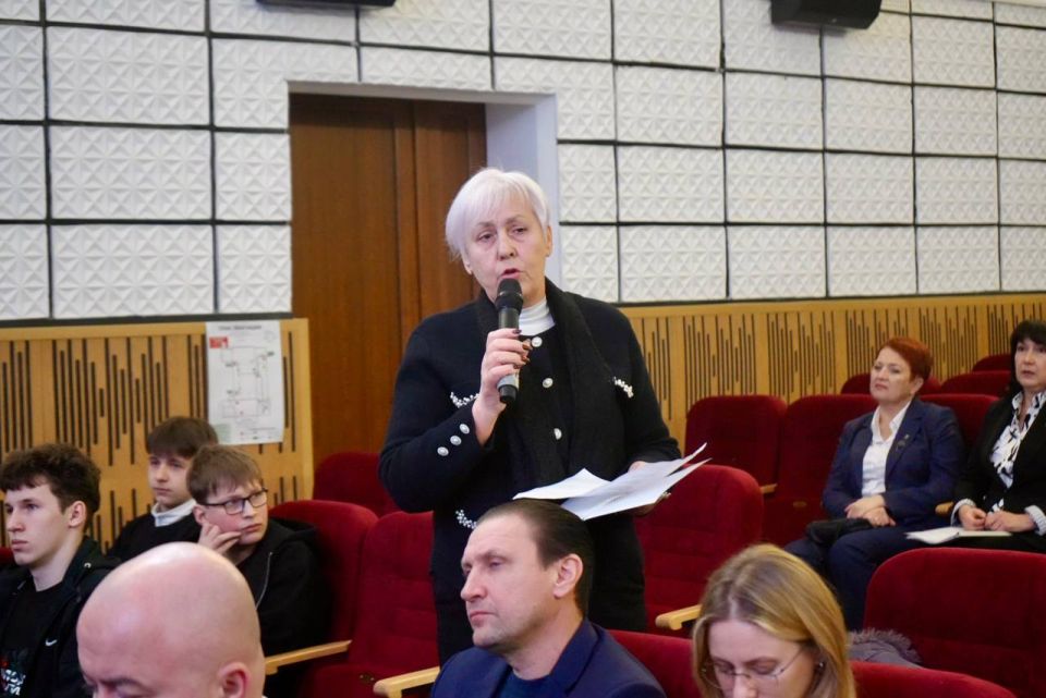 Михаил Желтяков: Сегодня в Володарском муниципальном округе принял участие в форуме Единой России, посвящённом реализации Народной программы и формированию планов до 2030 года Михаил Желтяков: Сегодня в Володарском муниципальном округе принял участие в форуме Единой России, посвящённом реализации Народной программы и формированию планов до 2030 года