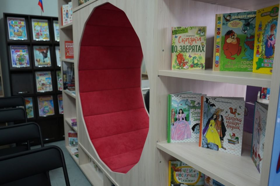 Михаил Желтяков: Сегодня мы отмечаем Международный день книгодарения – праздник, который объединяет всех, кто любит книгу Михаил Желтяков: Сегодня мы отмечаем Международный день книгодарения – праздник, который объединяет всех, кто любит книгу