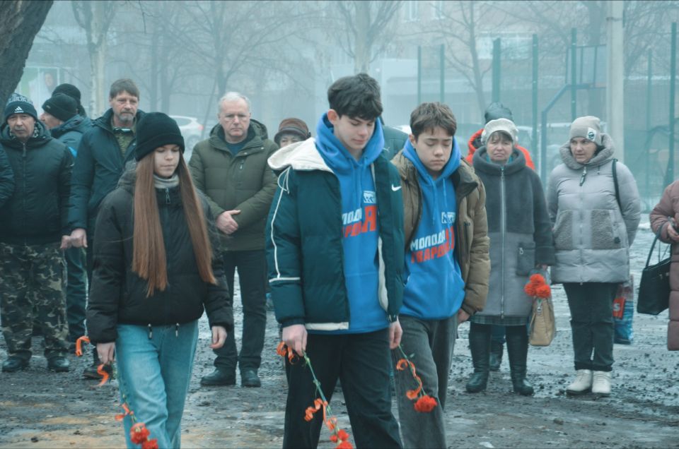 � ������ ������� ������ ������-������������������