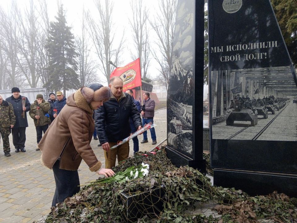 ������� ������: 15 ������� - ���� ��������� ������