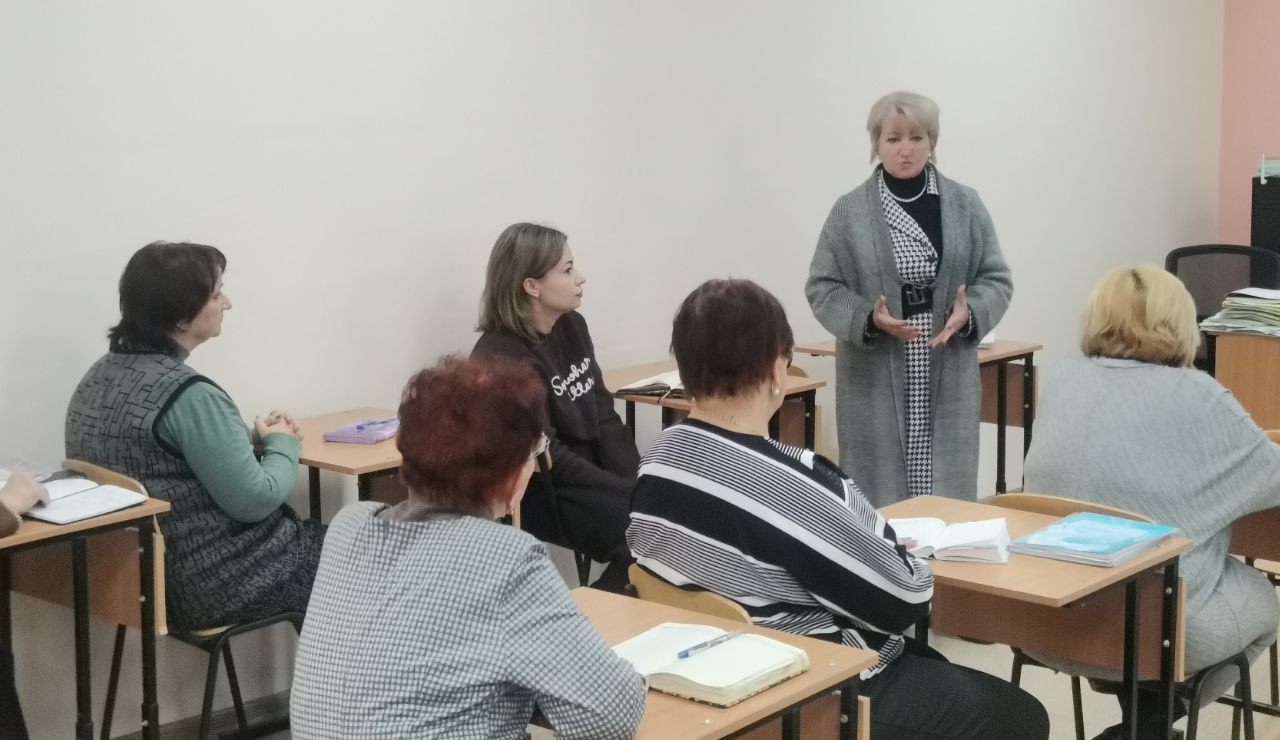 16 февраля 2026 года депутат Дебальцевского городского совета от партии "Единая Россия" Дмитрий Каральник провел встречу с жильцами многоквартирных домов города Дебальцево 16 февраля 2026 года депутат Дебальцевского городского совета от партии "Единая Россия" Дмитрий Каральник провел встречу с жильцами многоквартирных домов города Дебальцево