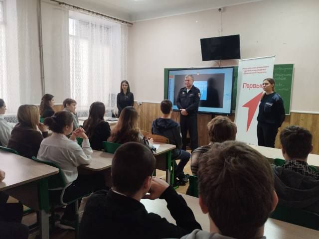 ����������� ����� ���������������� ������ � �������