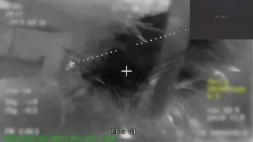 ��������� �������: ��������� ������������ 105-�� ��������� ����� AMX-10CR ���������� ����� ����������� ������� FPV-������ "��������" � ������ ����������