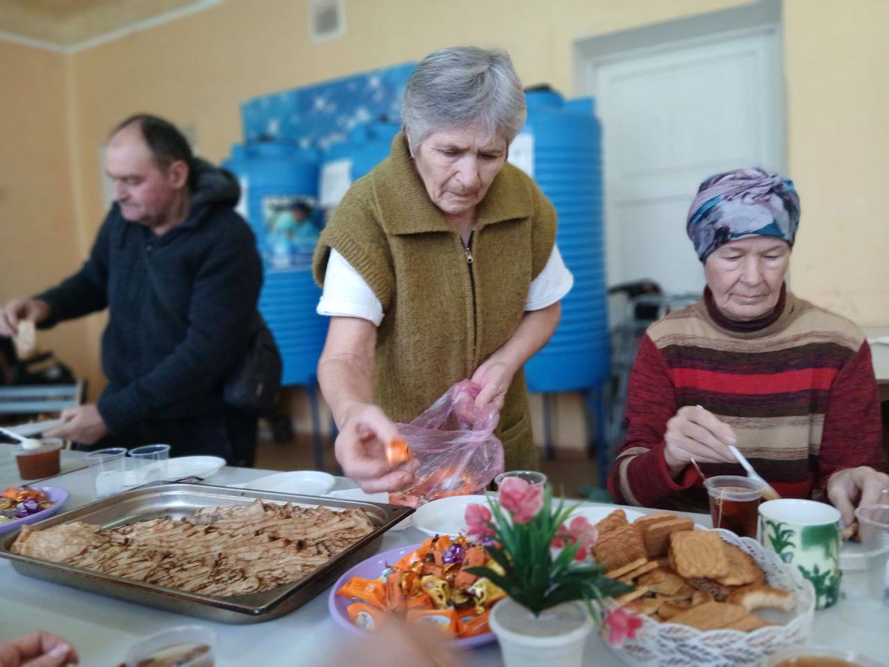 Александр Пеняев: Сердечные поздравления с Масленицей жителям пункта временного размещения с освобожденных территорий Александр Пеняев: Сердечные поздравления с Масленицей жителям пункта временного размещения с освобожденных территорий