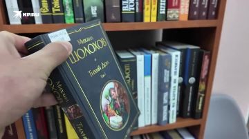 Светлые залы, уютная атмосфера и «Бриллиантовая коллекция» «Комсомолки»: чем радует читателей обновленная библиотека имени Гоголя в Мариуполе
