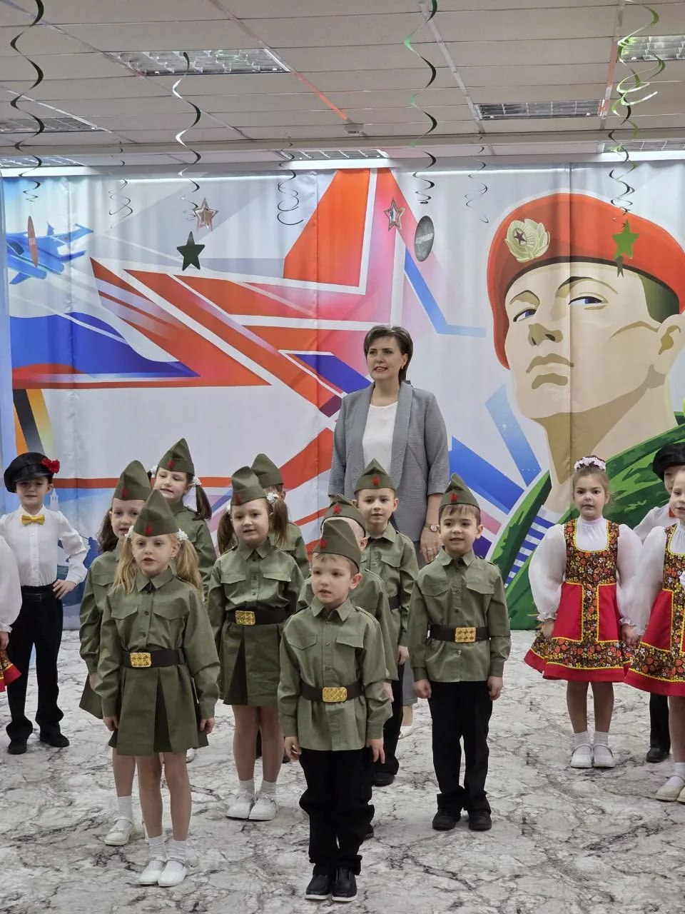 Праздник настоящих мужчин. 23 февраля в России отмечается День защитника Отечества — праздник мужества, доблести и преданности Родине Праздник настоящих мужчин. 23 февраля в России отмечается День защитника Отечества — праздник мужества, доблести и преданности Родине